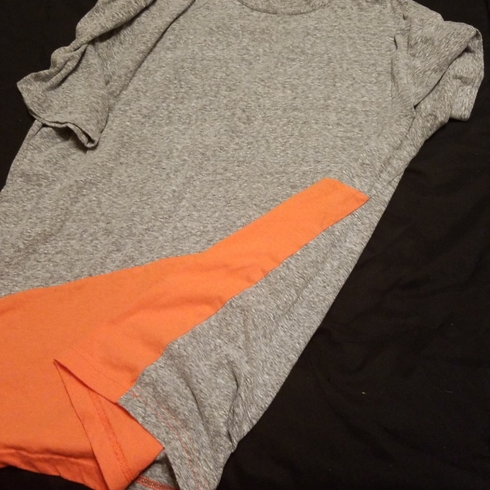 Mens tee - Picture 2 of 2
